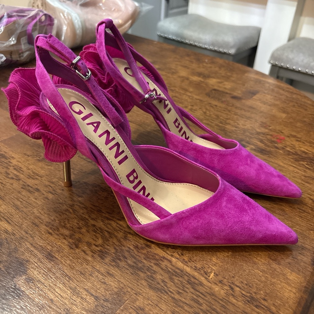 Gianni Bini Fuchsia Suede Heels with Ruffle Detail